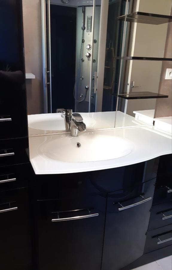 70 M2 Maison Moderne 3 Etoiles Saint-Pierre-la-Mer  Luaran gambar