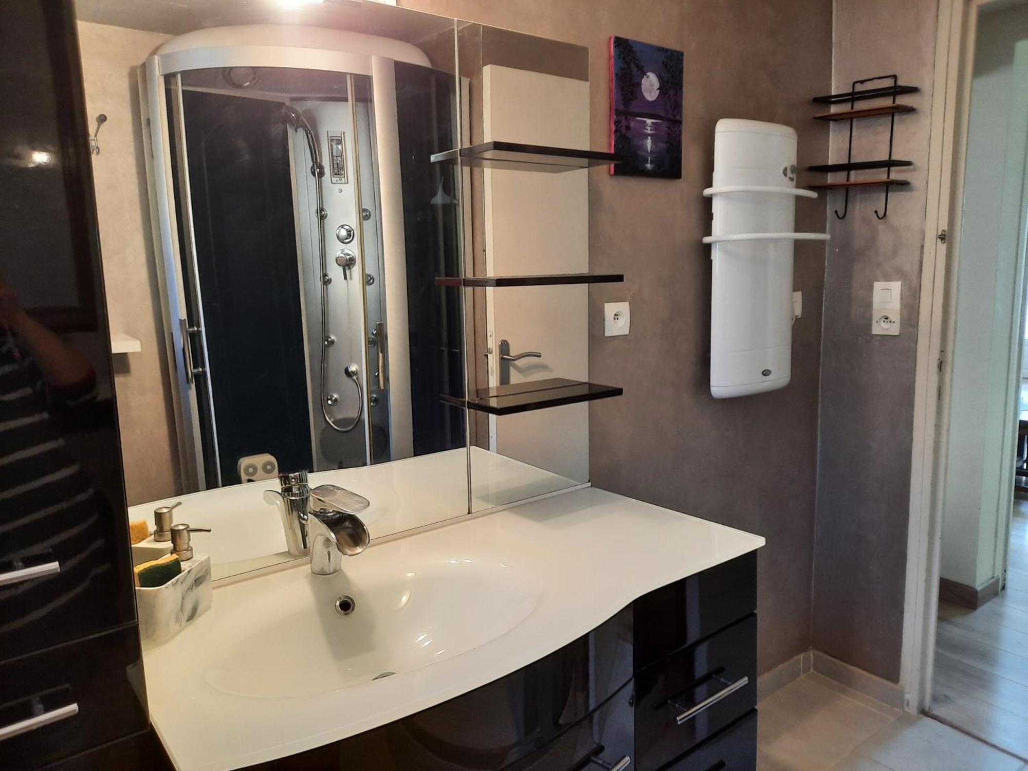 70 M2 Maison Moderne 3 Etoiles Saint-Pierre-la-Mer  Luaran gambar